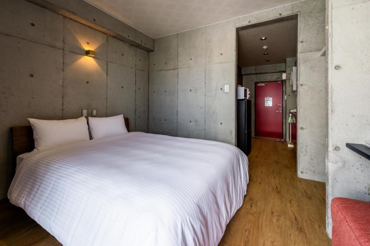 Hotel Little Island Okinawa Matsuyama Naha Exteriör bild